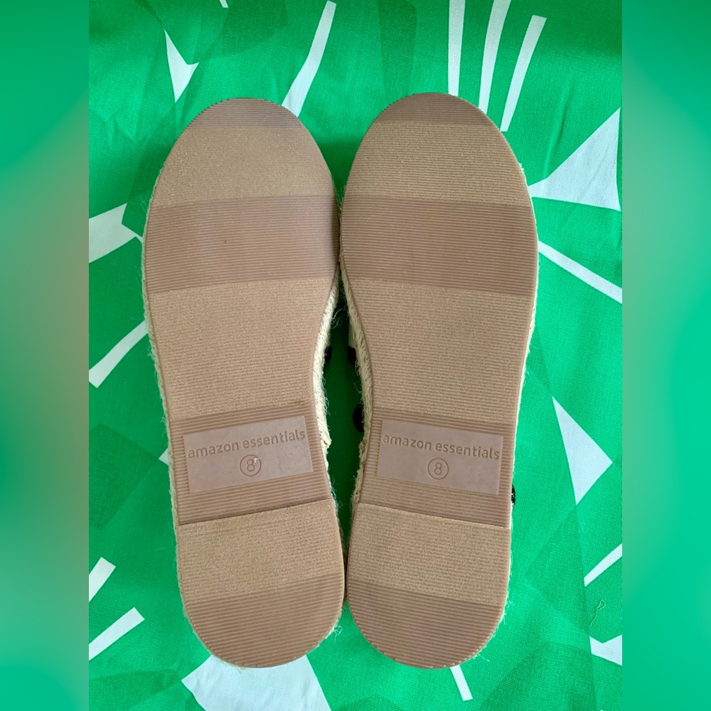 NWOT Espadrille Slip-On Flats Amazon Essentials Size 8 - Picture 9 of 9